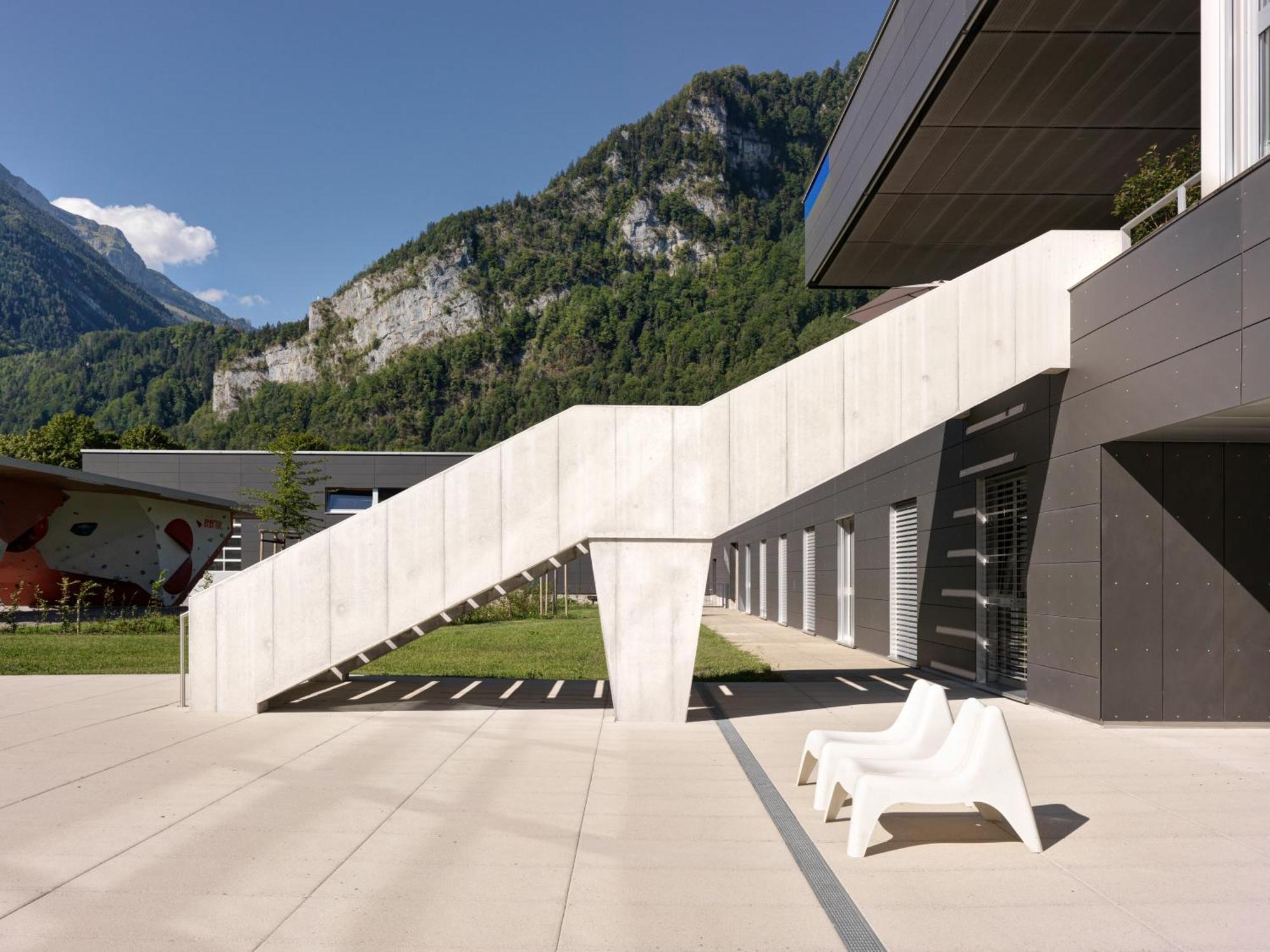 Lintharena Ag Hotel Näfels Exterior foto